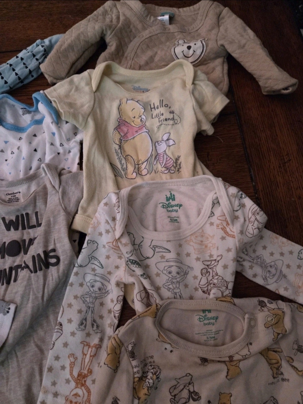 13 Piece Gerber & Disney Lot NB To 3mnths & 3-6mnths- Basically New. - Picture 5 of 11